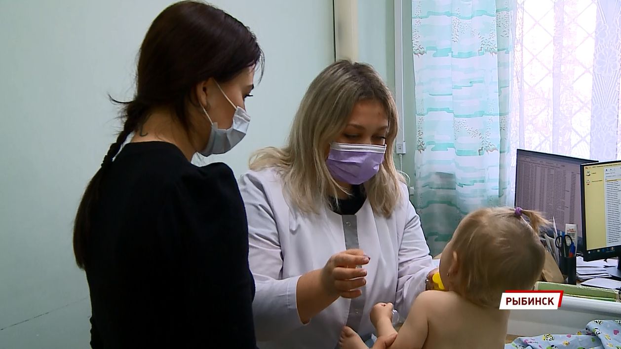В детскую больницу Рыбинска Ярославской области на работу пришли молодые педиатры
