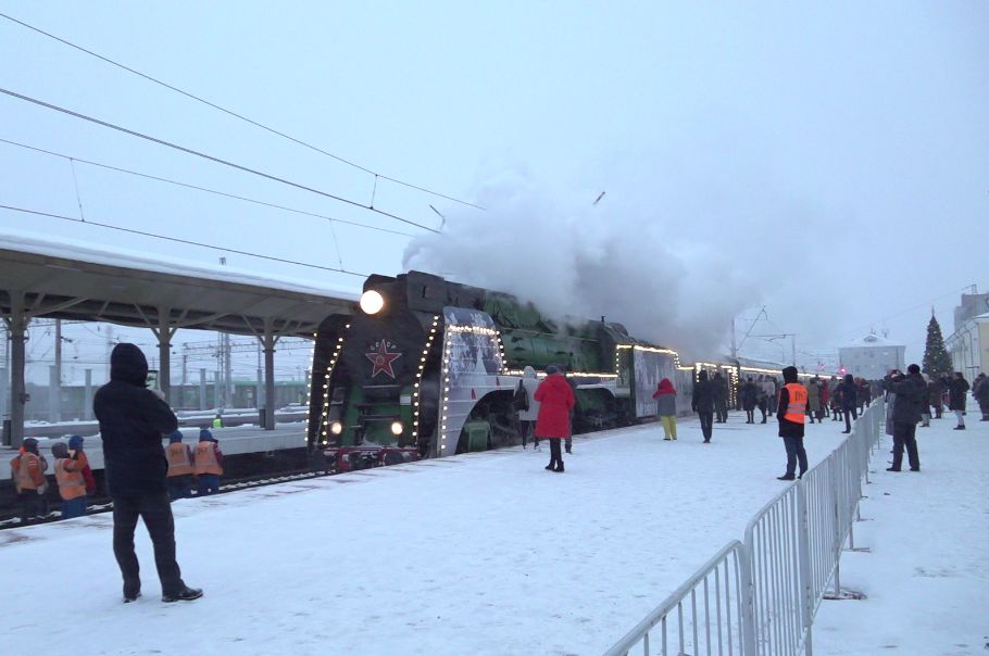 Поезд Деда Мороза из Великого Устюга прибыл в Ярославль