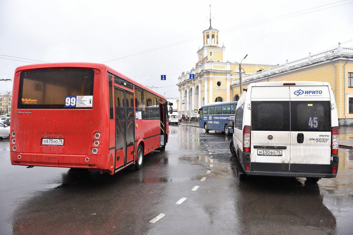 В новогодние праздники в Ярославской области изменится расписание транспорта