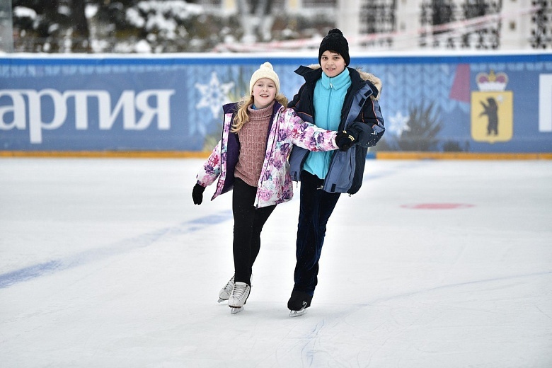 Зимние развлечения на выходные: список работающих катков в Ярославле