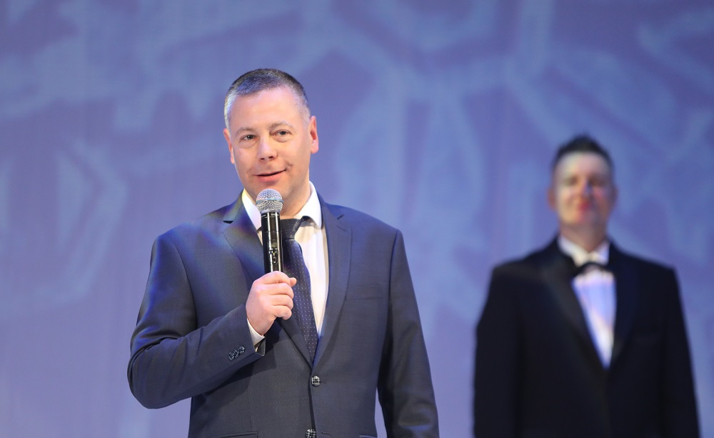 Михаил Евраев поздравил ярославцев с наступающим Новым годом на губернаторской елке