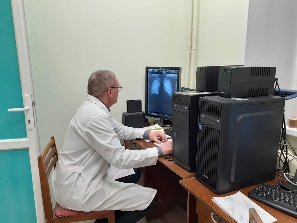 Современный цифровой рентгеновский аппарат поступил в Бурмакинскую районную больницу №1