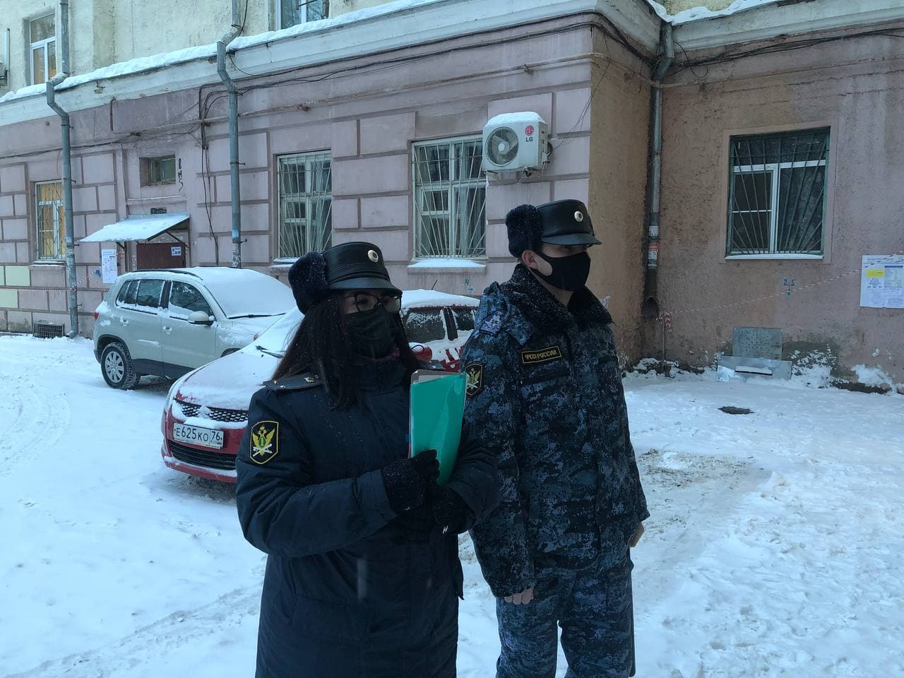 «Раскаяния матерей и уголовные дела»: в Ярославле прошел рейд по квартирам алиментщиков