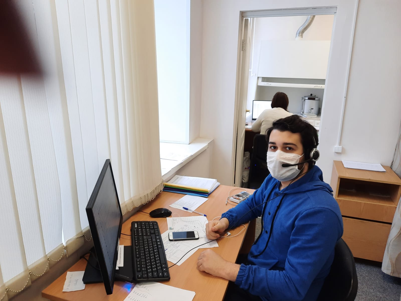 «Работаем без передышек»: как волонтеры помогают ярославским поликлиникам