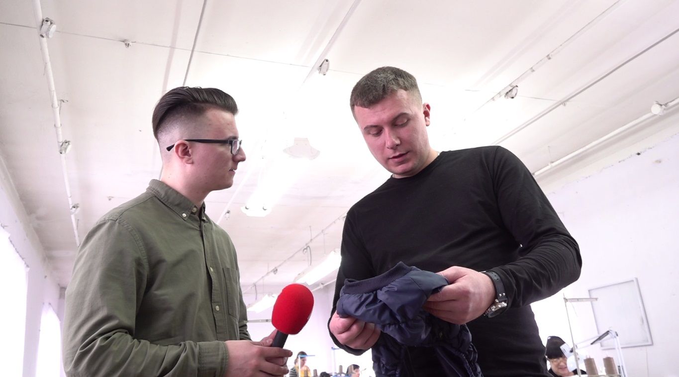 Ярославец рассказал, как остался без работы и начал шить одежду для собак
