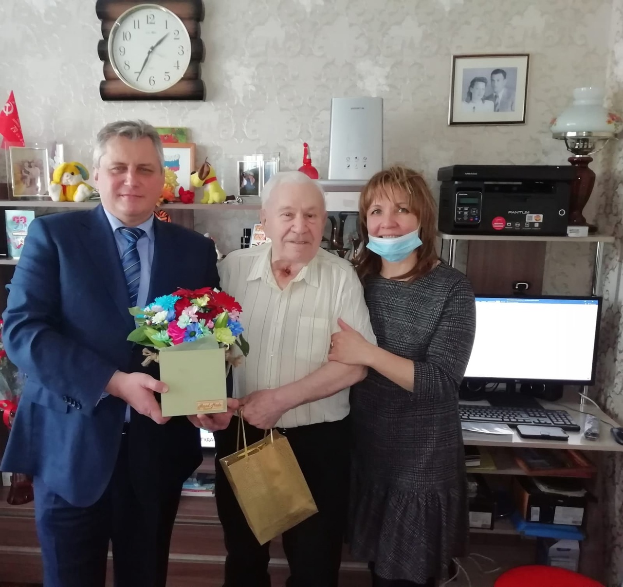 Ярославский ветеран Михаил Пеймер празднует 99-летие