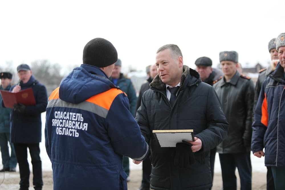 Михаил Евраев принял участие в тактико-специальных учениях по спасению людей во время паводка