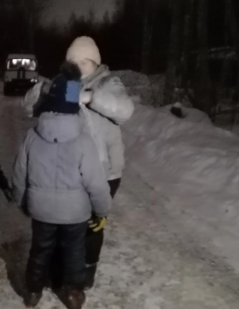 «Греем его, он столько километров прошел»: волонтеры рассказали, как искали пропавшего 9-летнего мальчика в Ярославле
