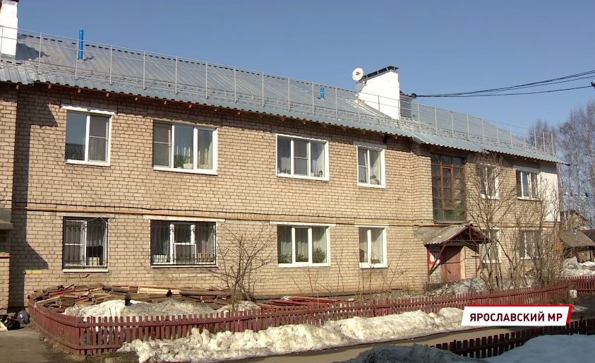 В поселке Кузнечиха завершился капитальный ремонт крыши на трех домах