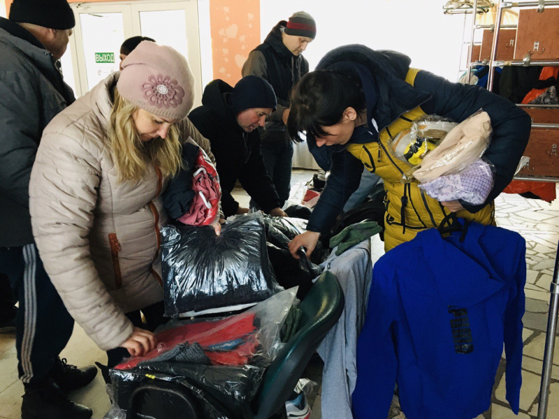 Ярославские активисты #МыВместе доставили эвакуированным жителям Донбасса гуманитарную помощь от фонда Тимченко