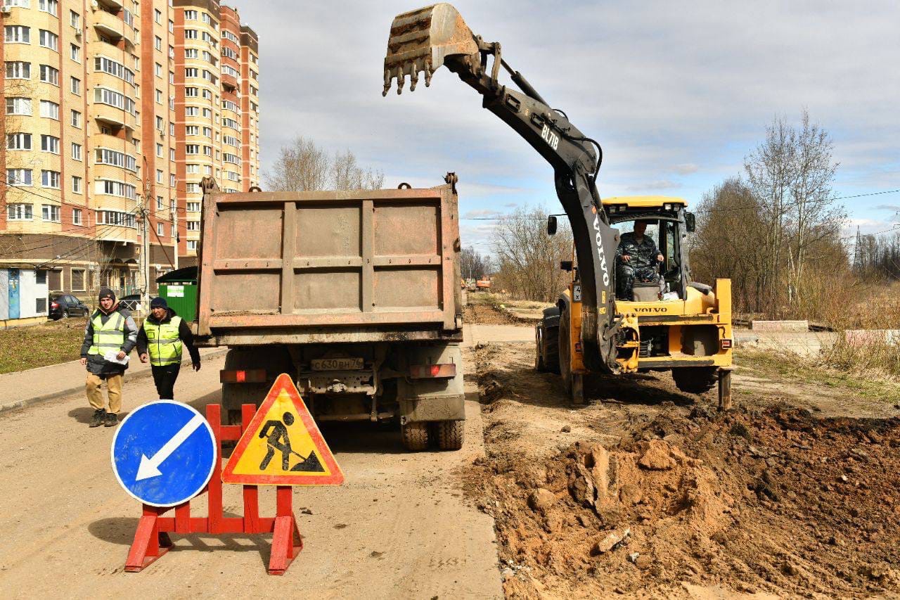 Стало известно, когда закончится ремонт улицы Батова в Ярославле