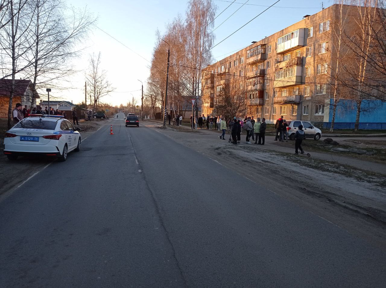 До перехода не дошел: в Ярославской области автомобиль сбил 8-летнего мальчика