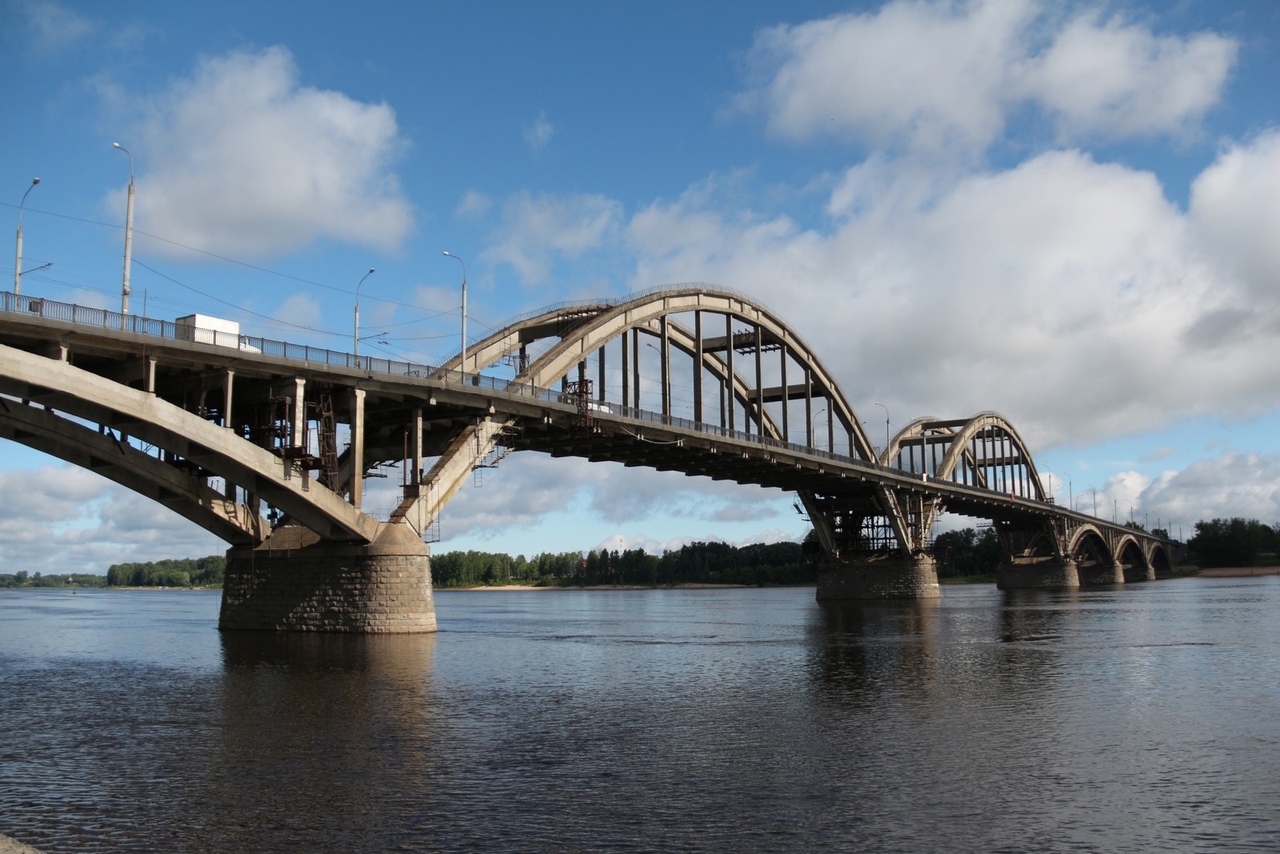 Ярославский мост через волгу