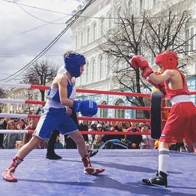 В Ярославле в честь Дня Победы прошел фестиваль по боксу