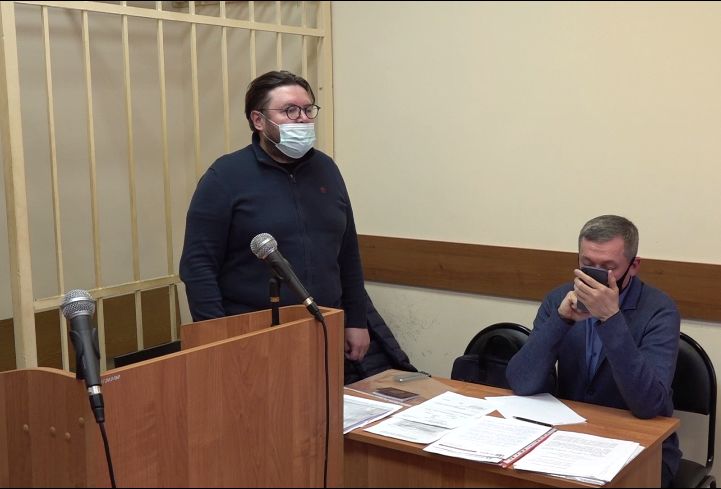 В Кировском суде Ярославля огласили приговор по делу депутата Романа Фомичева