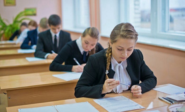 Школьникам из Ярославля напомнили правила на ЕГЭ-2022