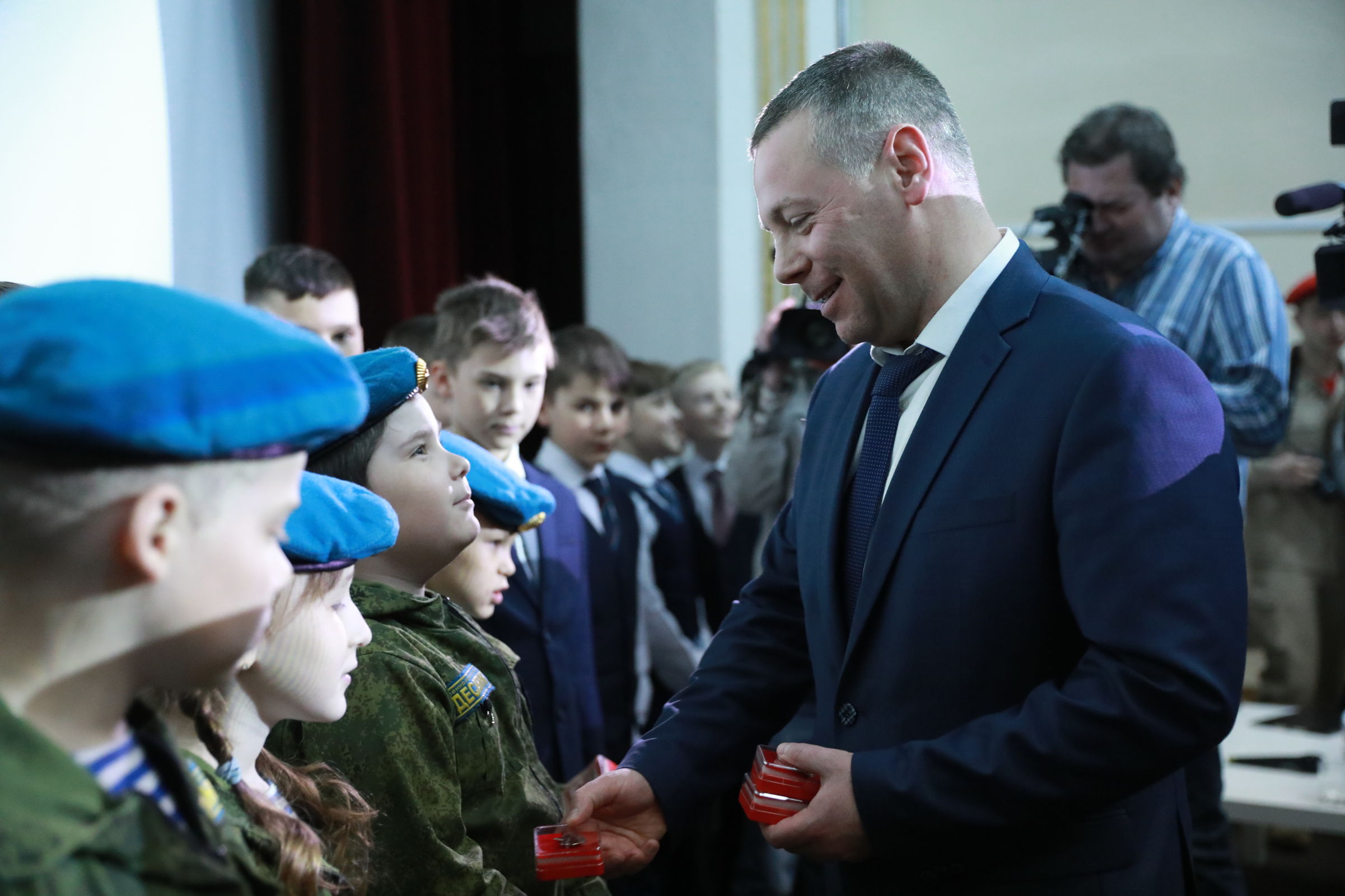 Михаил Евраев, руководство реготделения «Юнармии» и военного училища ПВО подписали соглашение о развитии юнармейского движения