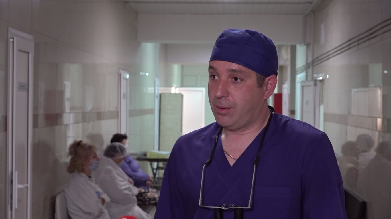 Сложнейшую гибридную операцию на сердце провели хирурги областной больницы пациенту из Некоузского района