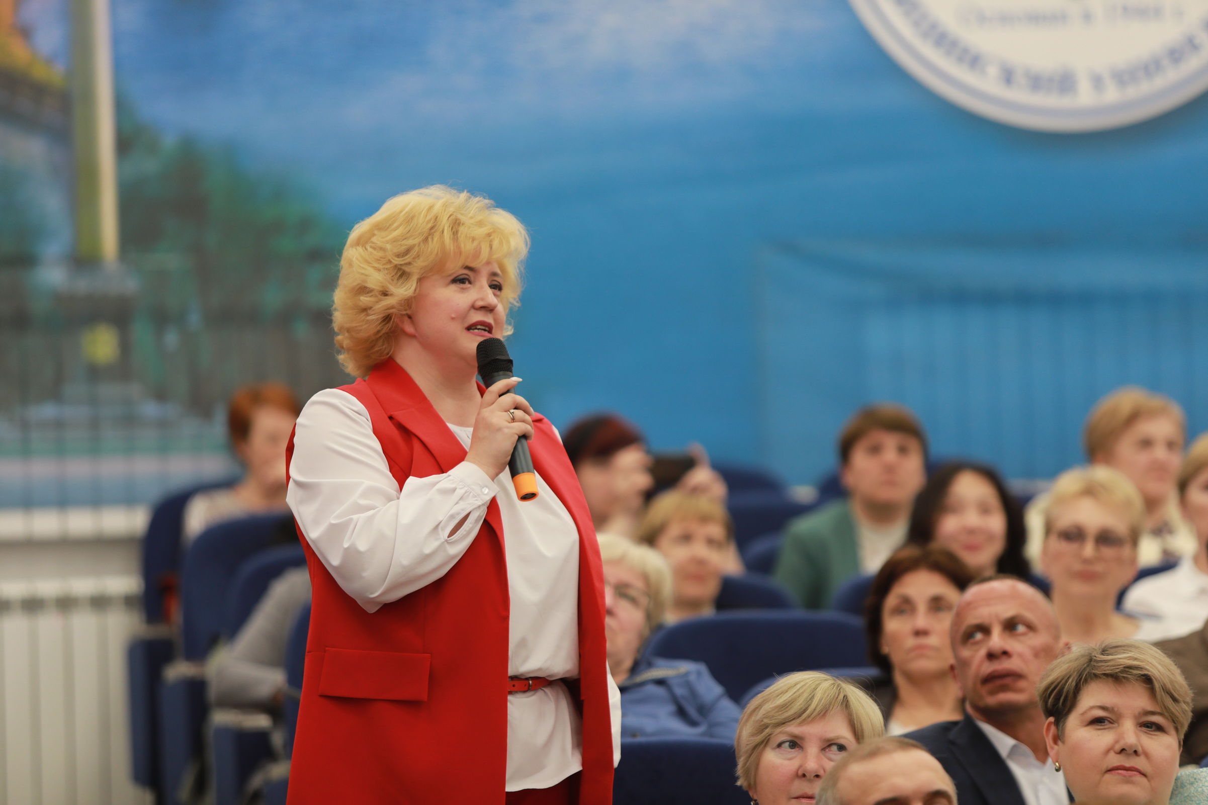 Представители социальной сферы поддержали решение Михаила Евраева участвовать в выборах губернатора