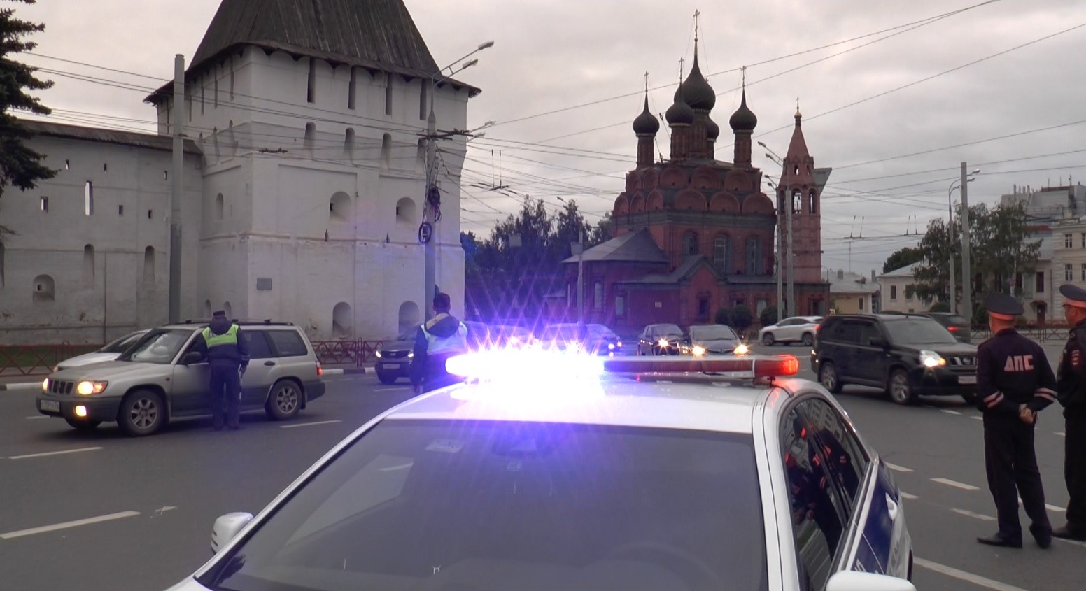 Штраф или лишение: в Ярославле поймали водителя-нарушителя