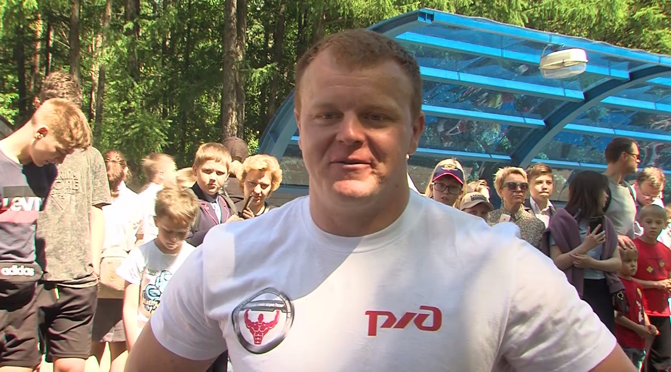Ярославец Алексей Костерин выиграл Кубок Москвы по силовой атлетике