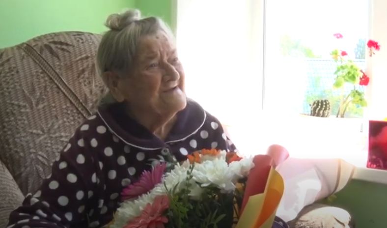 Столетняя жительница Данилова раскрыла секреты долголетия