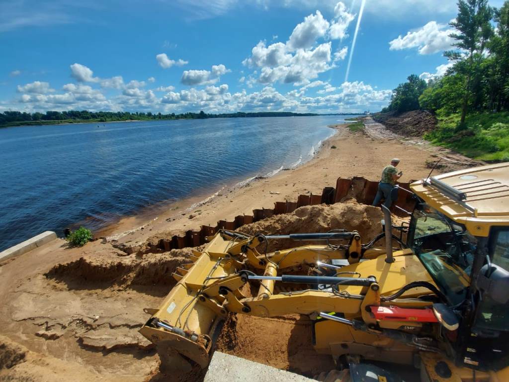 В сентябре следующего года завершится ремонт гидротехсооружения на Волжской набережной в Рыбинске