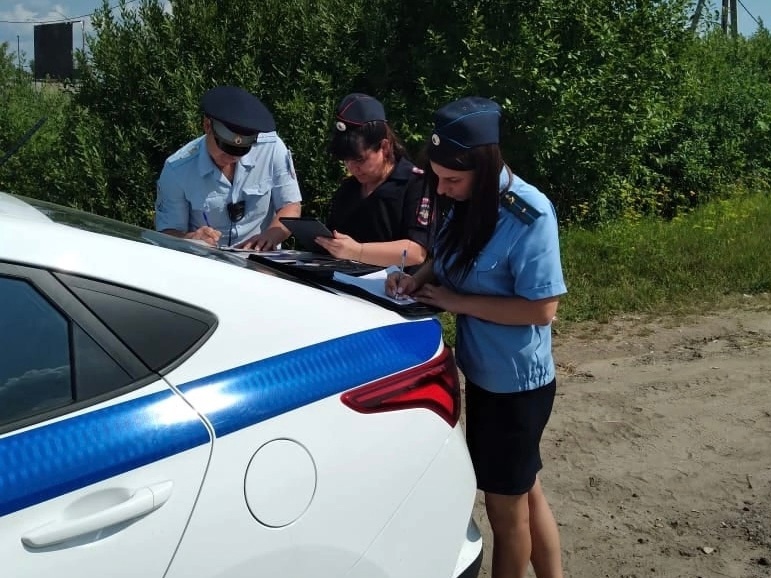 Приставы вместе с сотрудниками ГИБДД проводят рейды для выявления ярославских водителей, которые не оплатили штрафы