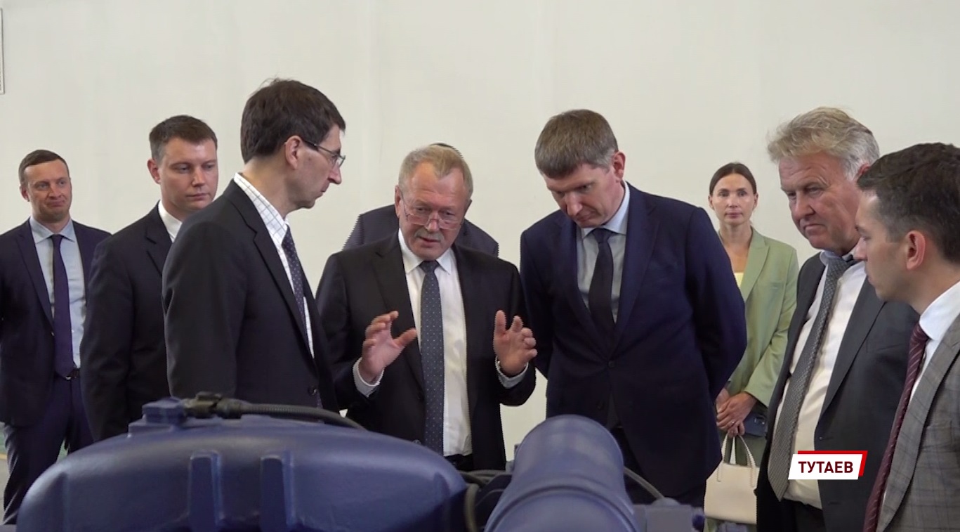 Ярославскую область с рабочим визитом посетили полпред президента Игорь Щеголев и министр минэкономразвития Максим Решентников