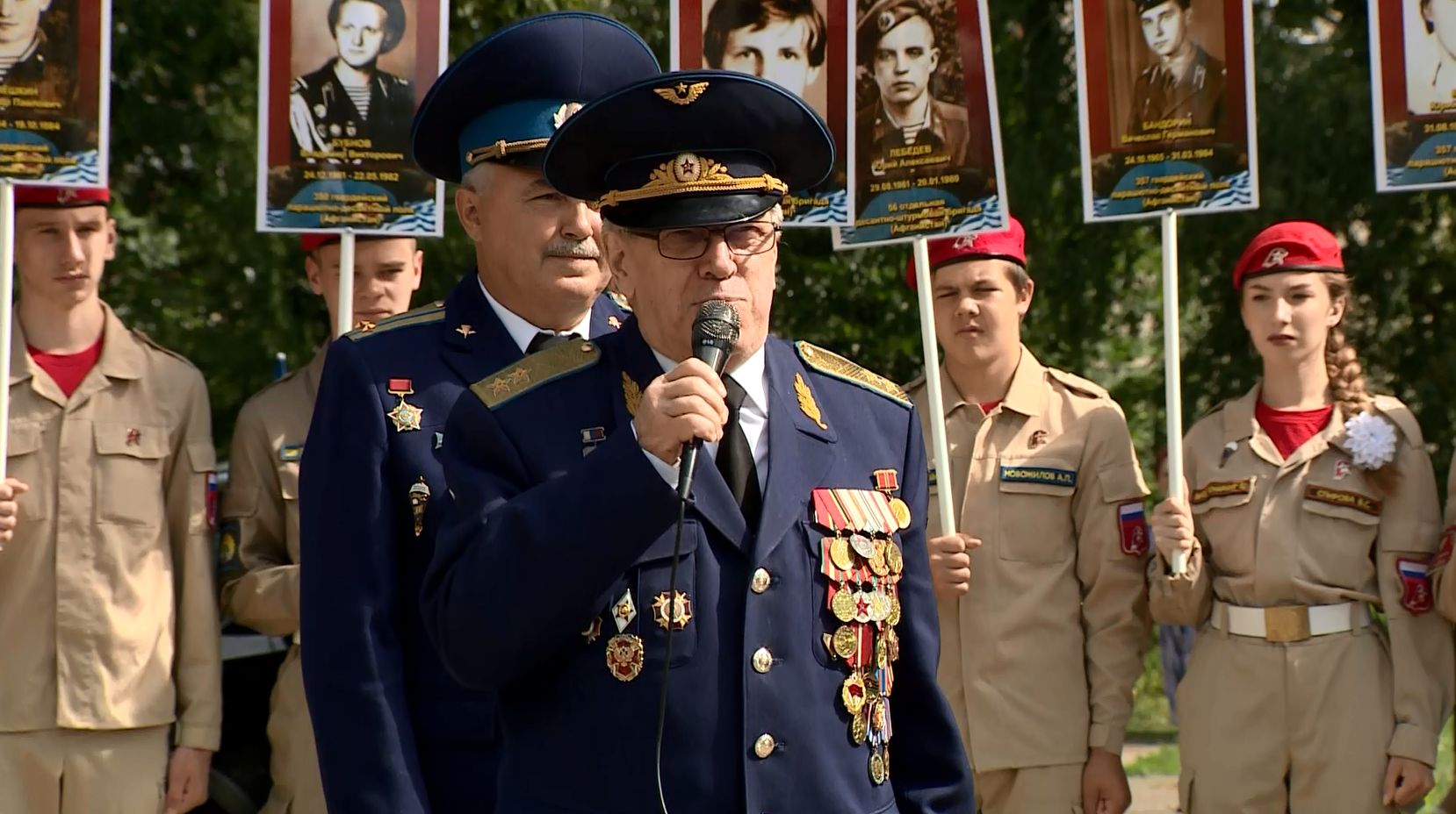 Праздничные мероприятия в День Воздушно-десантных войск проходят в Ярославле
