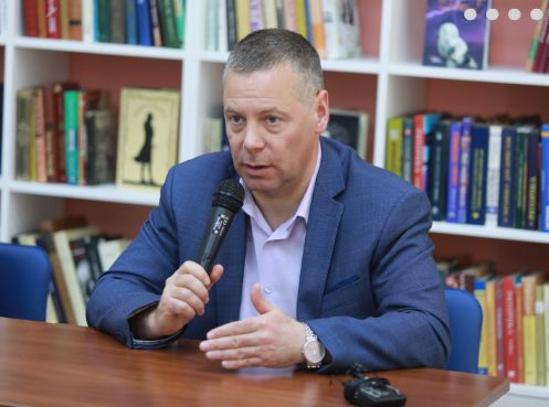 Михаил Евраев поручил главам районов регулярно проводить встречи с жителями