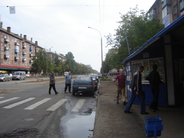 Ярославская прокуратура в судебном порядке требует отремонтировать дорогу на улице Юности