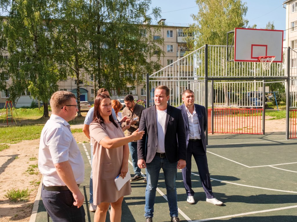 Новые спортивные площадки в Тутаевском районе оценил «Губернаторский контроль»