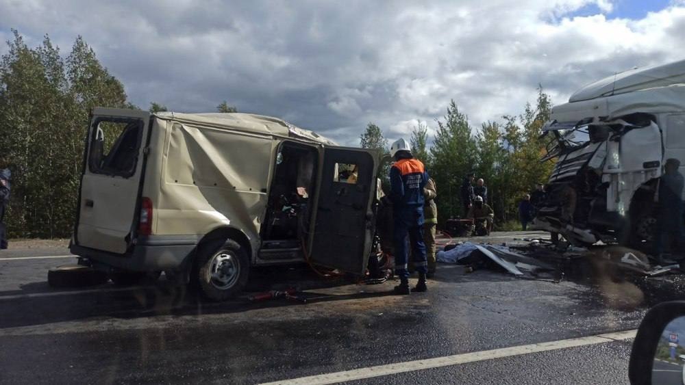 От удара вынесло на встречку: в полиции раскрыли подробности смертельного ДТП в Ростовском районе