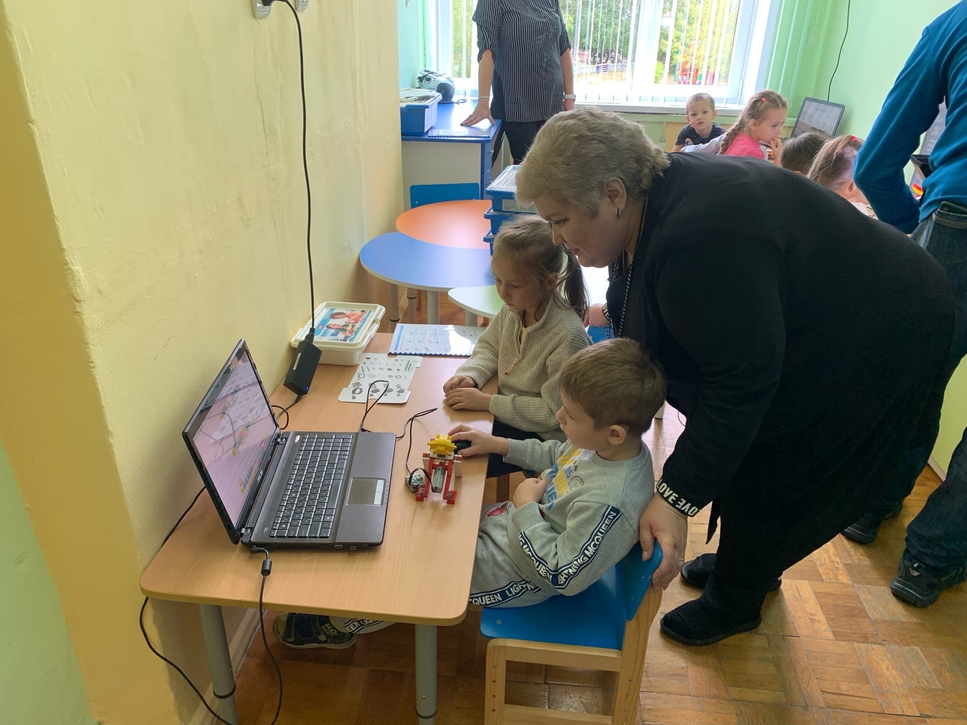 Проект детского сада из Тутаева по образовательной робототехнике удостоен премии Губернатора в сфере образования