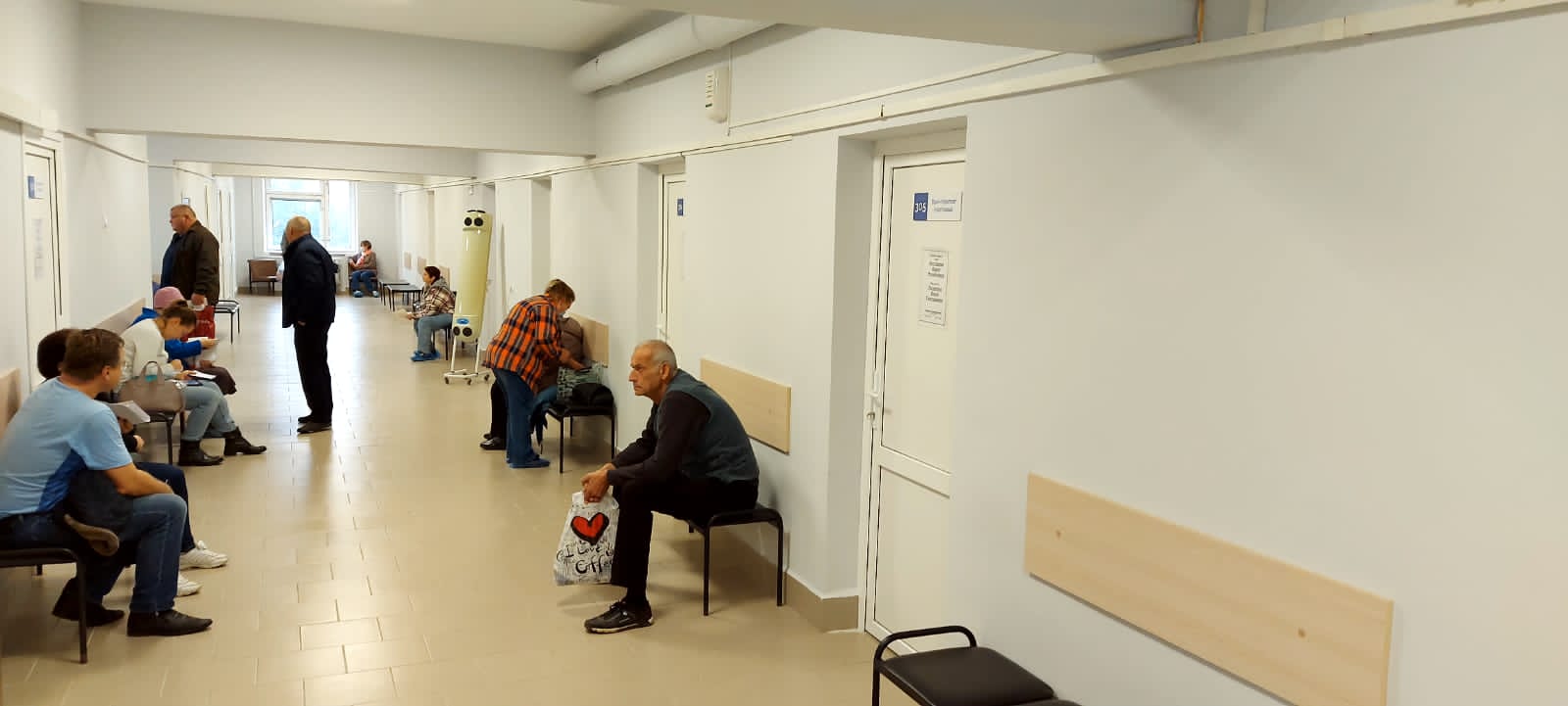 Завершен капитальный ремонт взрослой поликлиники Тутаевской районной больницы