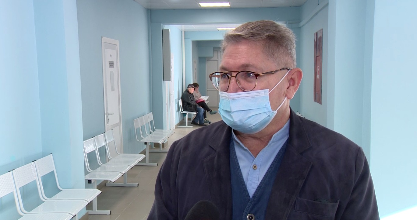 Сразу в трех поликлиниках больницы №3 Ярославля впервые за сорок лет провели капитальный ремонт
