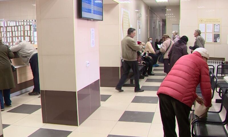 Спрос на медицинских работников в Ярославской области сократился на 7%