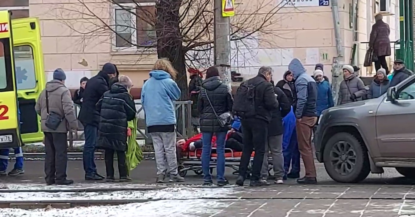 У Ленинского рынка в Ярославле сбили женщину