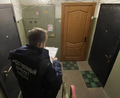 В одной из квартир дома в Красноперекопском районе Ярославля обнаружили тело мужчины
