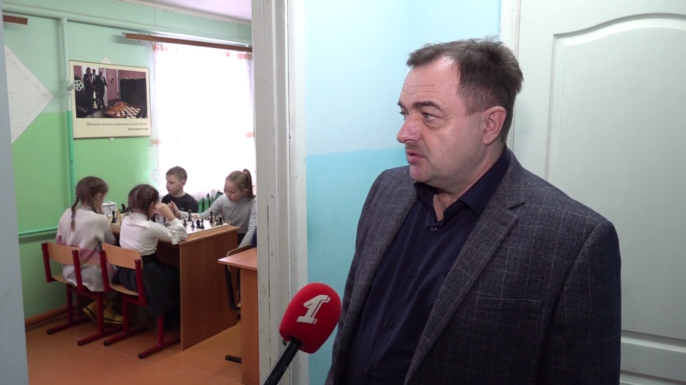 В Дмитриановской школе Ростовского района открыли седьмой в области шахматный клуб
