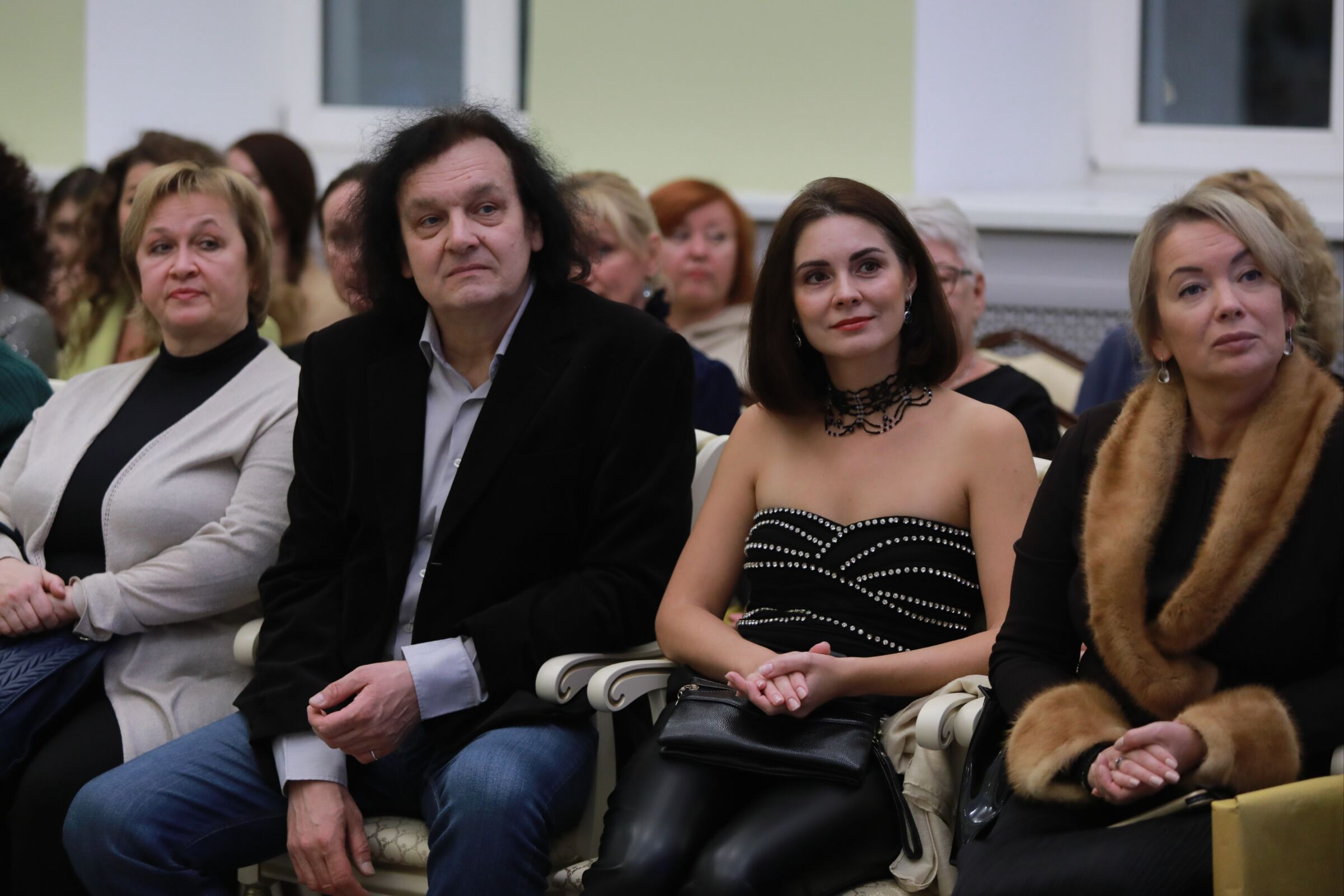 Михаил Евраев принял участие в торжественной церемонии открытия Дома актера