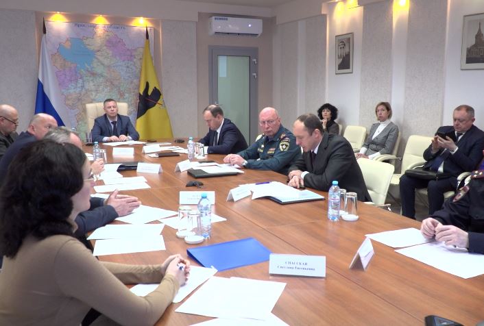 В Ярославле состоялось срочное совещание комиссии по чрезвычайным ситуациям