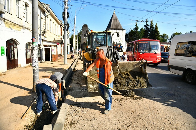 Улица Пожарского и проспект Машиностроителей: рассказали, какие дороги отремонтируют в Ярославле в 2023 году
