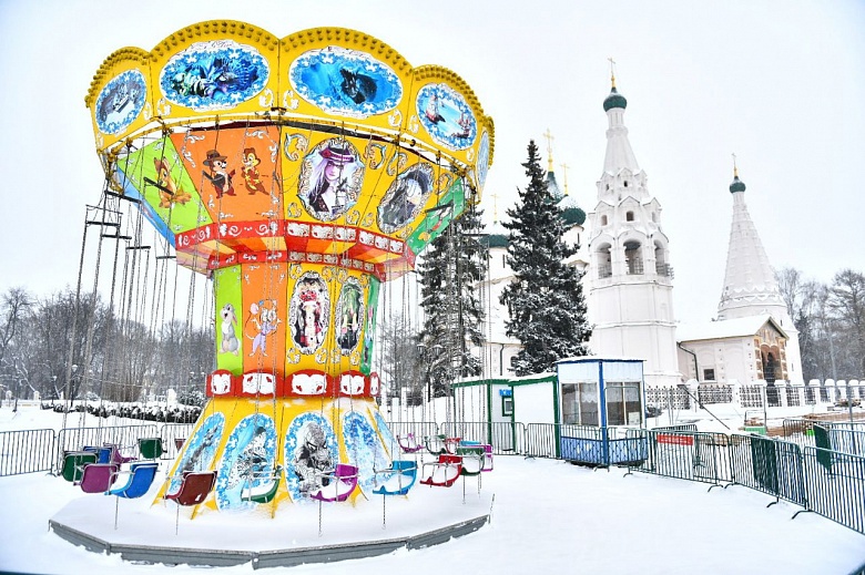 На Советской площади в Ярославле установят пункт сбора новогодних подарков для участников специальной военной операции и их семей