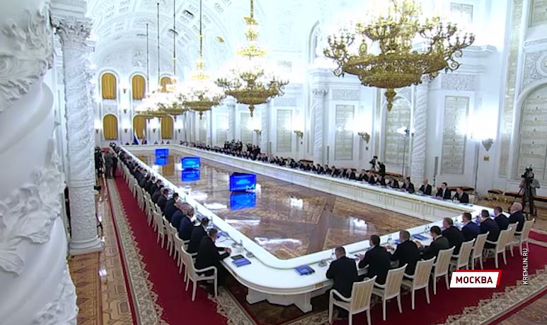 Глава региона Михаил Евраев принял участие в заседании Госсовета