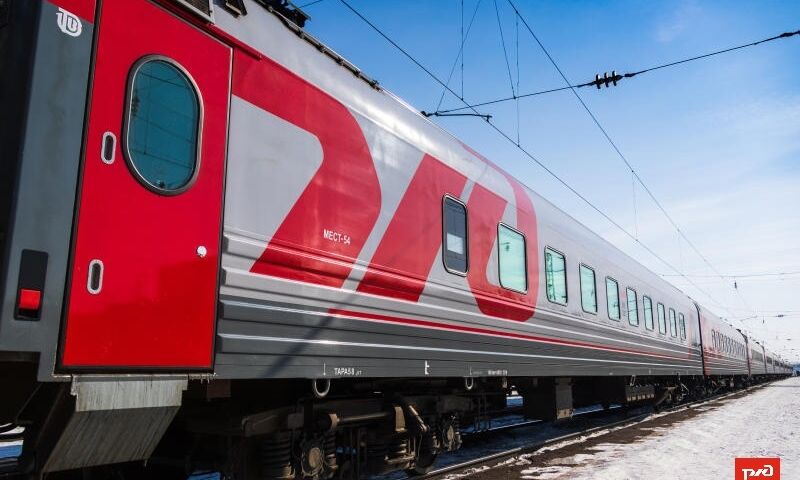 Годовалый ребенок умер в поезде, который следовал из Санкт-Петербурга в Ярославль
