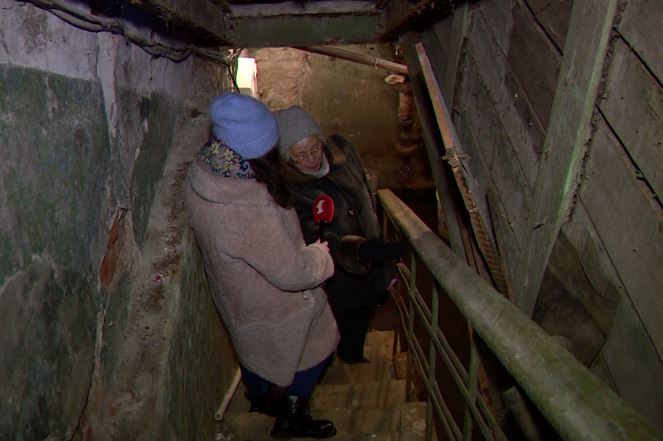 В сильные морозы жители дома на проспекте Ленина остались без горячей воды