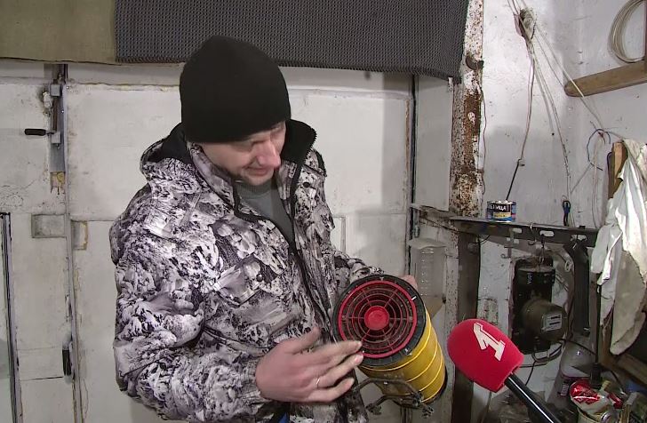Ярославский умелец в холода собирает обогреватели своими руками