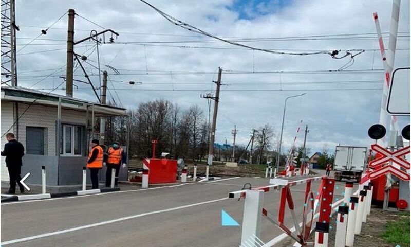 В Ярославской области временно закроют проезд автомобилей через железнодорожный переезд
